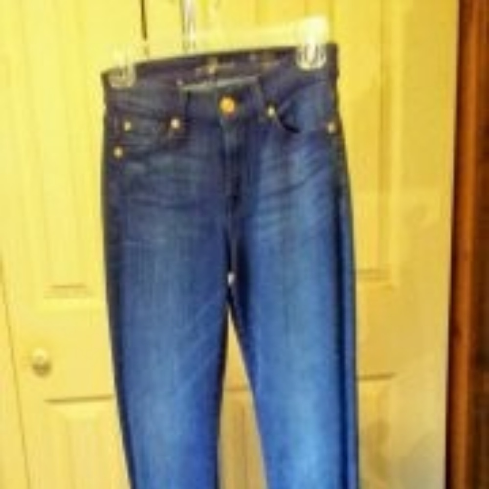 7 For All Mankind - Picture 2 of 5